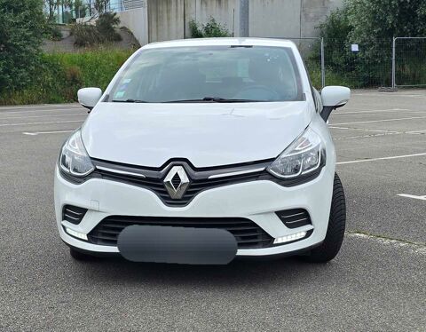 Renault clio iv Clio 4 €" 2017 - 104 000 km &e