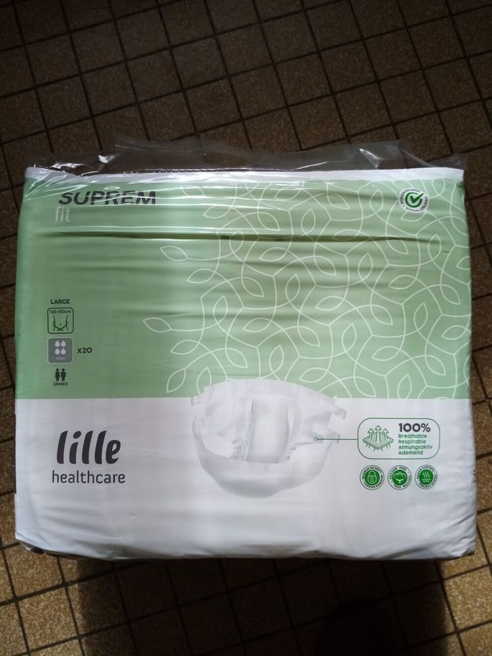   CHANGE-COMPLET  Maxi confort
T. L  ( paquet de 20 ) :  