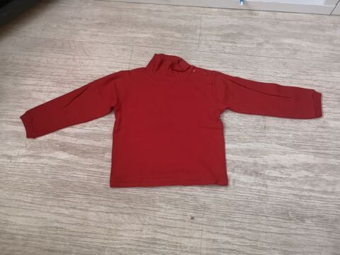F 9 (32) - 3 ans - Sous-pull rouge 1 Paris 13 (75)