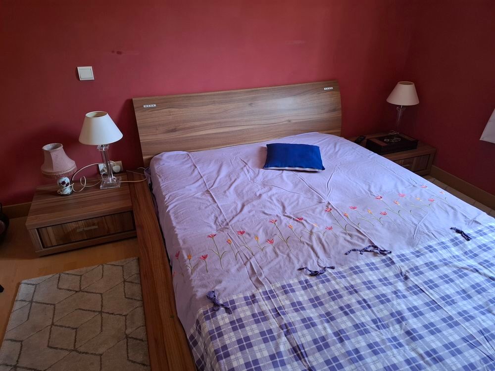 LIT 2 PERSONNES AVEC MATELAS Meubles