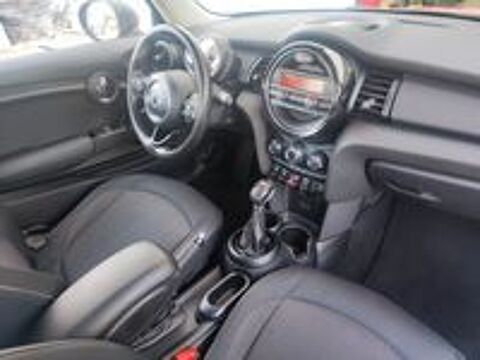 One Hatch 3 Portes 102 ch BVA6 2015 occasion 78390 Bois-d'Arcy