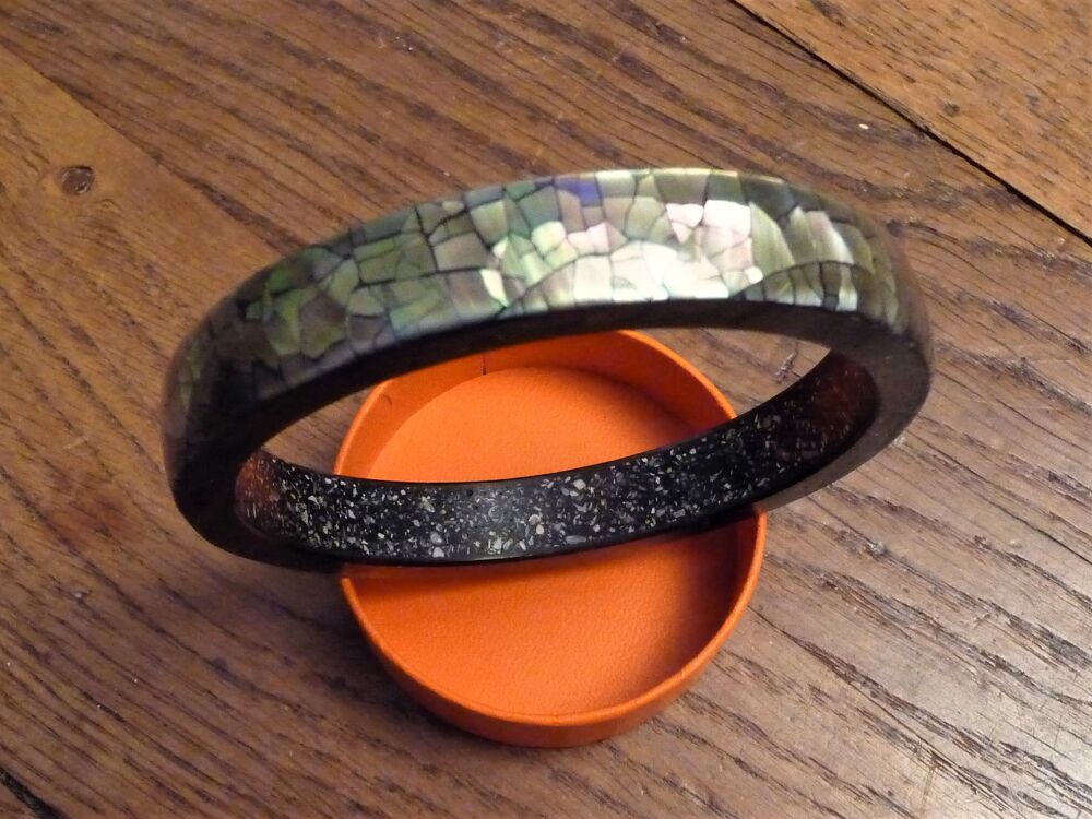 Bracelet en Nacre et Pierre de 1,2 cm de large-Neuf- Scooter Bijoux et montres