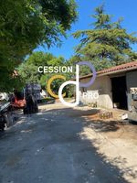   LOCAL D'ACTIVITÉ DE 100 M² SUR UN TERRAIN DE 810 M² À CÉDER SUR NIMES 