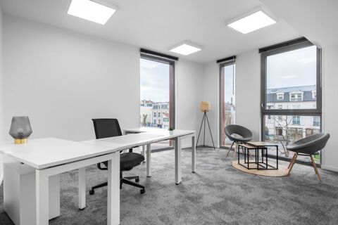 Espace de bureau priv&eacute; pour 2 personnes &agrave; Stop & Work Brunoy&nbsp;&nbsp; 559 91800 Boussy-saint-antoine