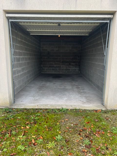  Parking / Garage � louer 19 m�