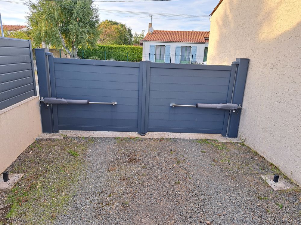 Portail deux vantaux KOSTUM Bricolage