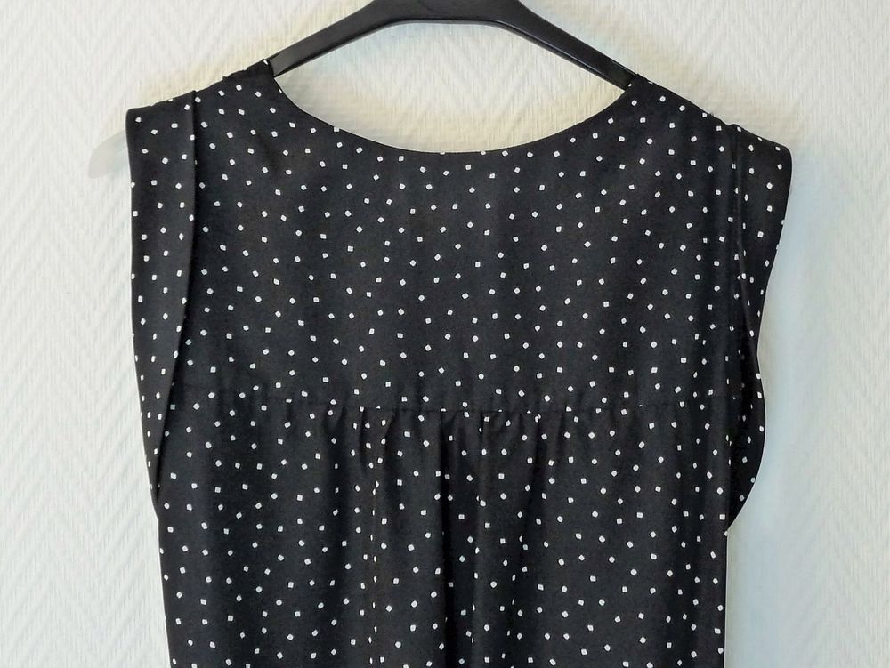 Tunique/ Robe Noir &agrave; Points Blanc- Taille 38- Atika Vêtements