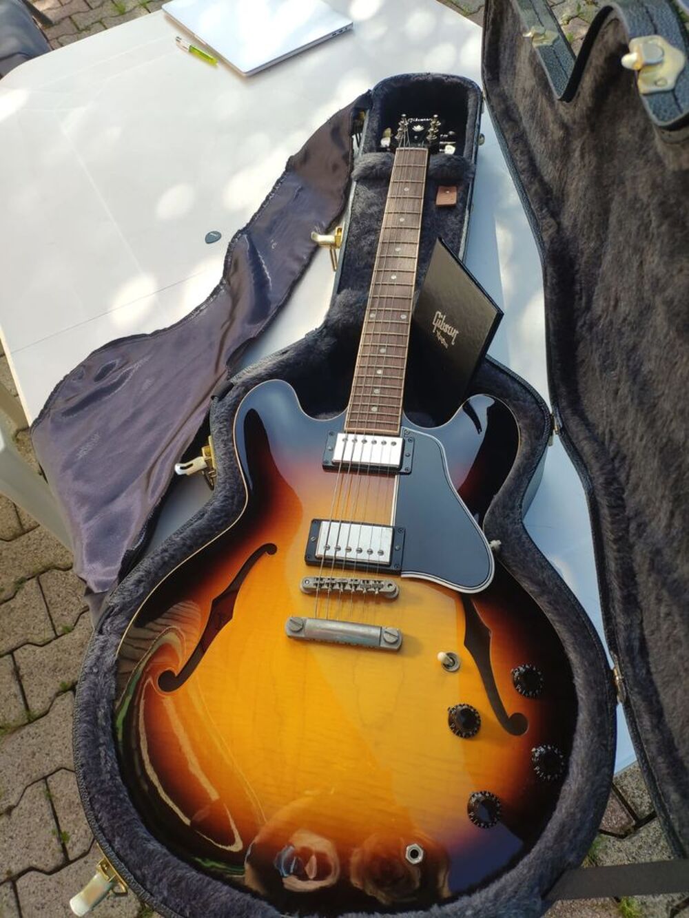 Guitare Gibson ES 335 comme neuve Instruments de musique