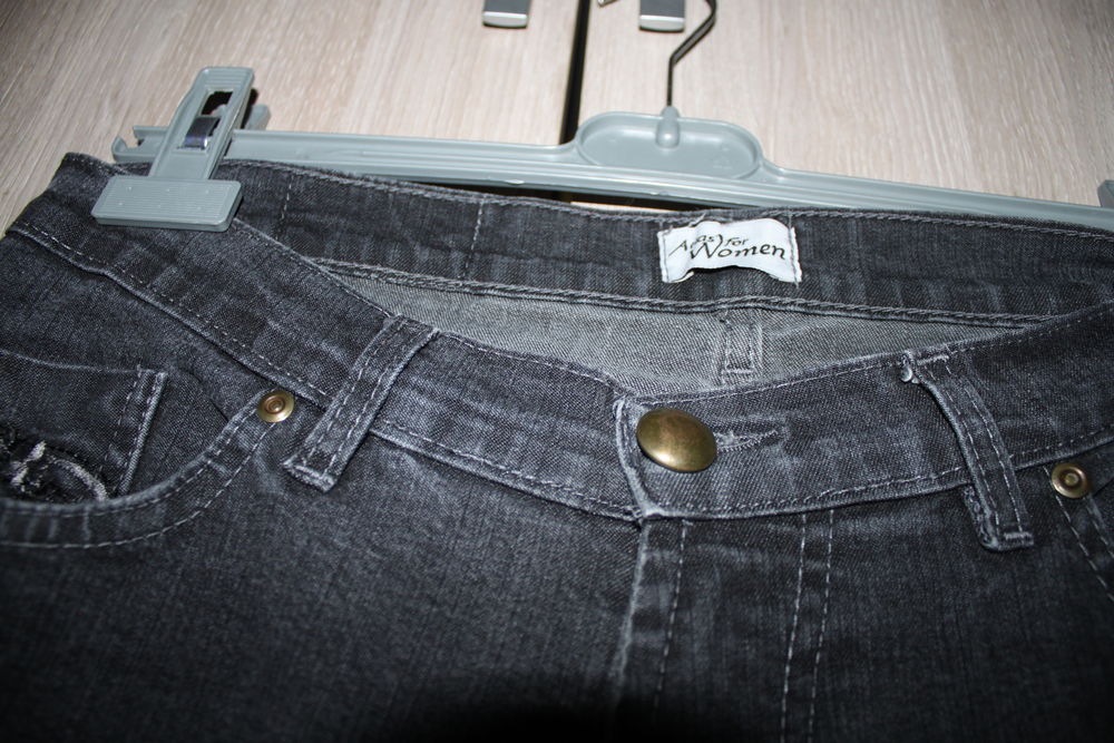 Jean noir femme taille 42 Atlas for Women.
Vêtements
