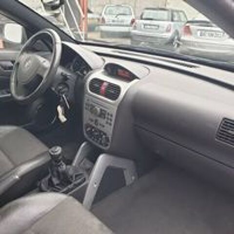 Tigra cab 1.4 - 90 Twinport Enjoy 2004 occasion 94700 Maisons-Alfort