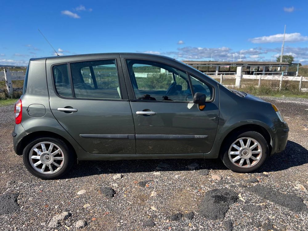 Modus 1.4 16V Luxe Privil&egrave;ge 2005 occasion 34000 Montpellier