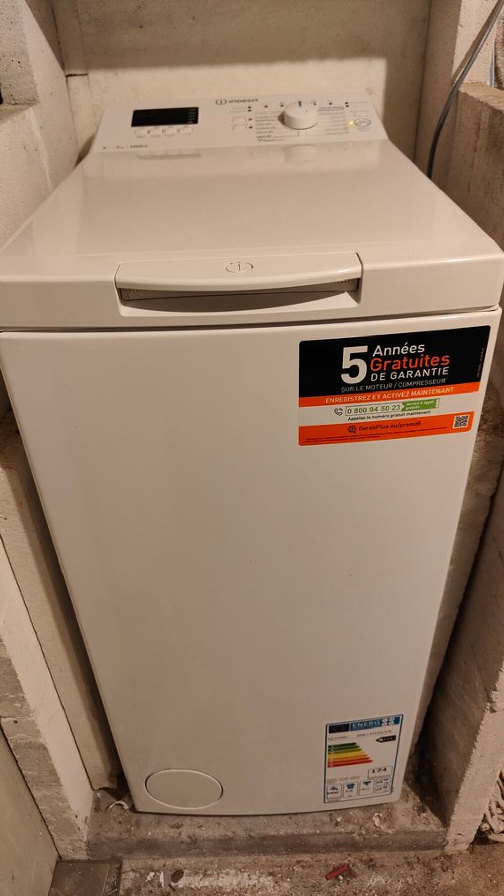 Lave linge INDESIT peu servi Electroménager