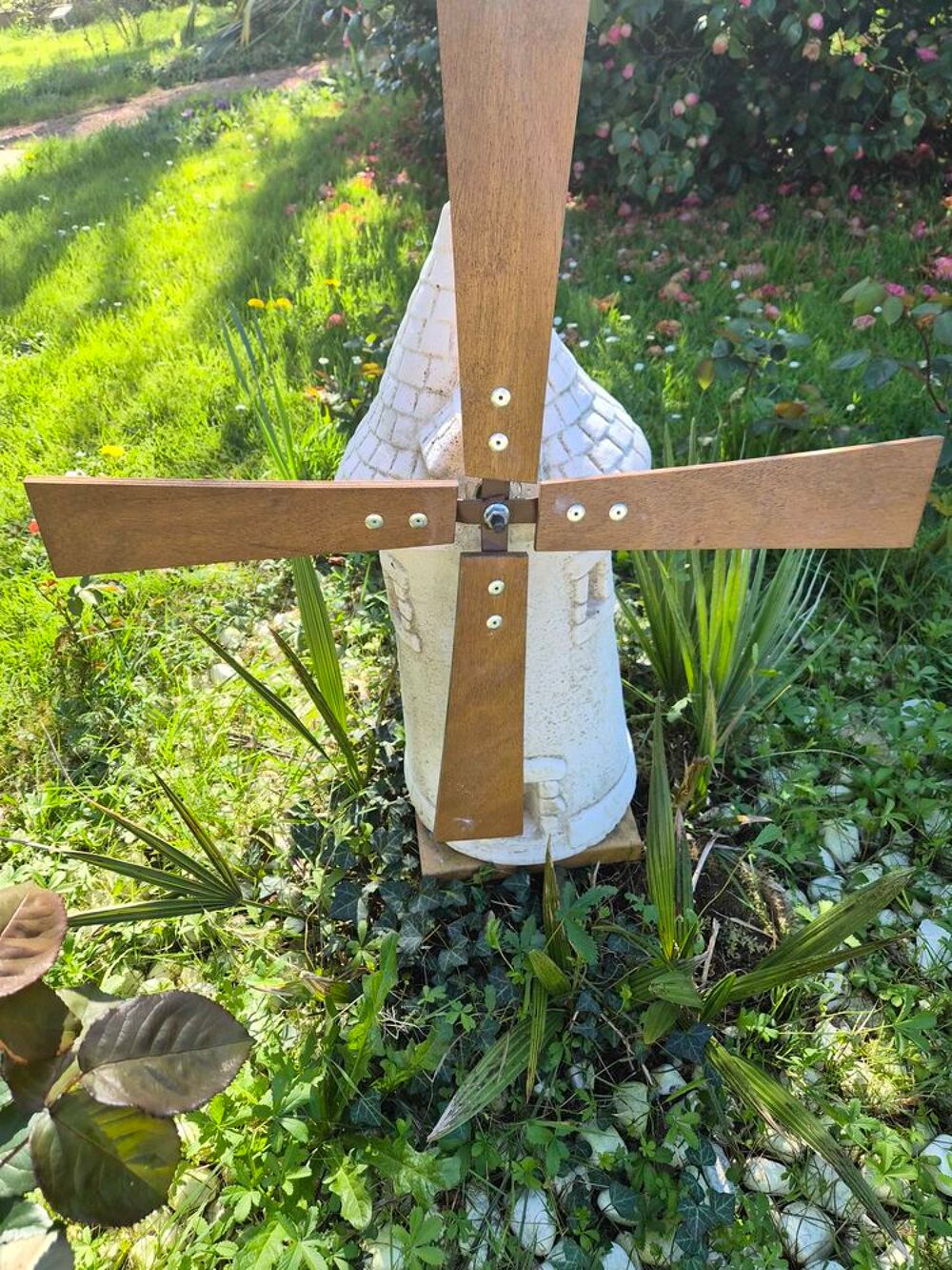moulin de jardin Jardin