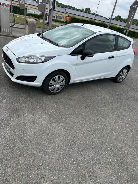 Ford fiesta 1.5 TDCi 75 FAP White