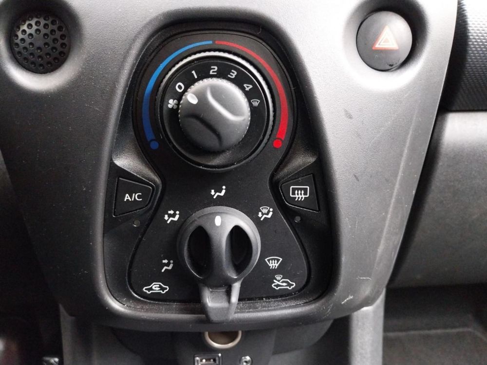 Aygo 1.0 VVT-I X-PRO 2022 occasion 92120 Montrouge