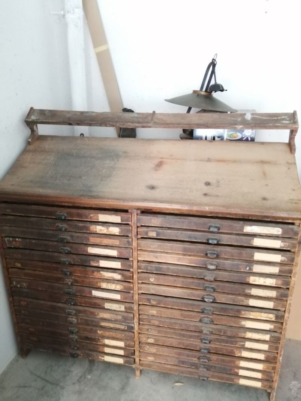 Ancien meuble d'imprimerie Meubles