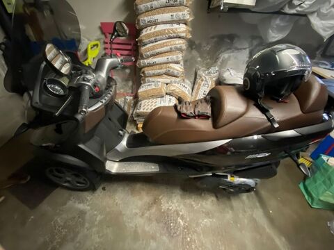 Scooter PIAGGIO 2015 occasion Scionzier 74950