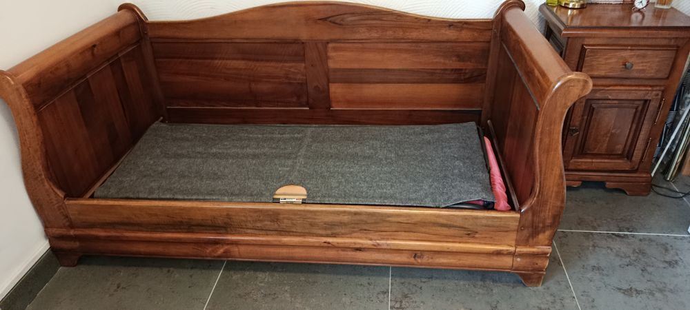 Superbe canap&eacute; Louis Philippe convertible Meubles