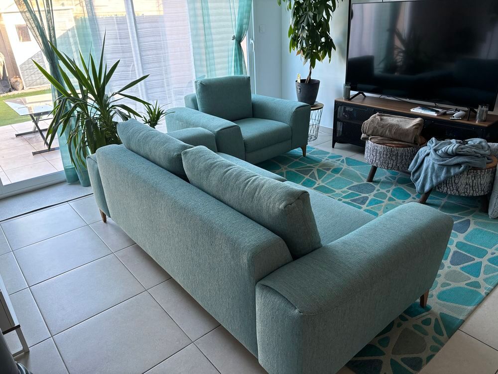 Canap&eacute; 3 places et fauteuil Meubles