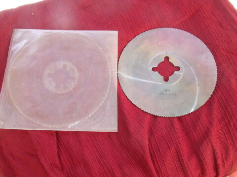Disque scie  trononner pour fraiseuse marque WEGA 175mm 20 Gauriac (33)