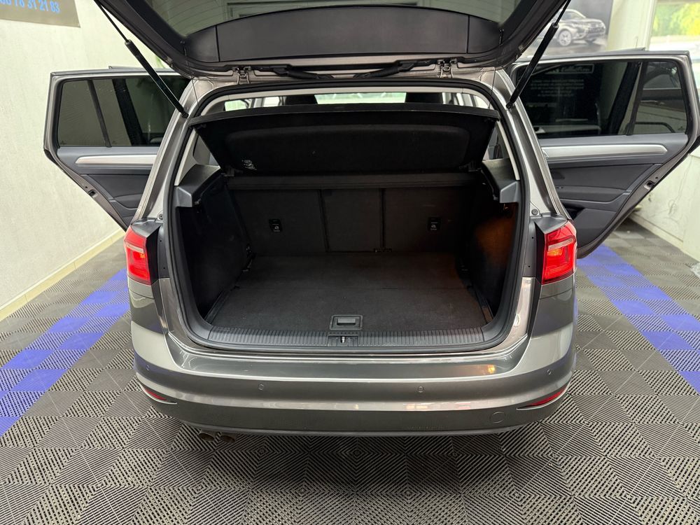 Golf Sportsvan 1.4 TSI 125 BlueMotion Technology Confortline 2014 occasion 69120 Vaulx-en-Velin