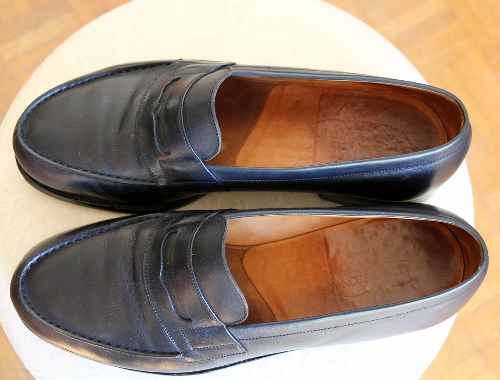 J.M WESTON Mocassins 180 cuir oc&eacute;an 
T. 7.5 E soit 41.5 Chaussures