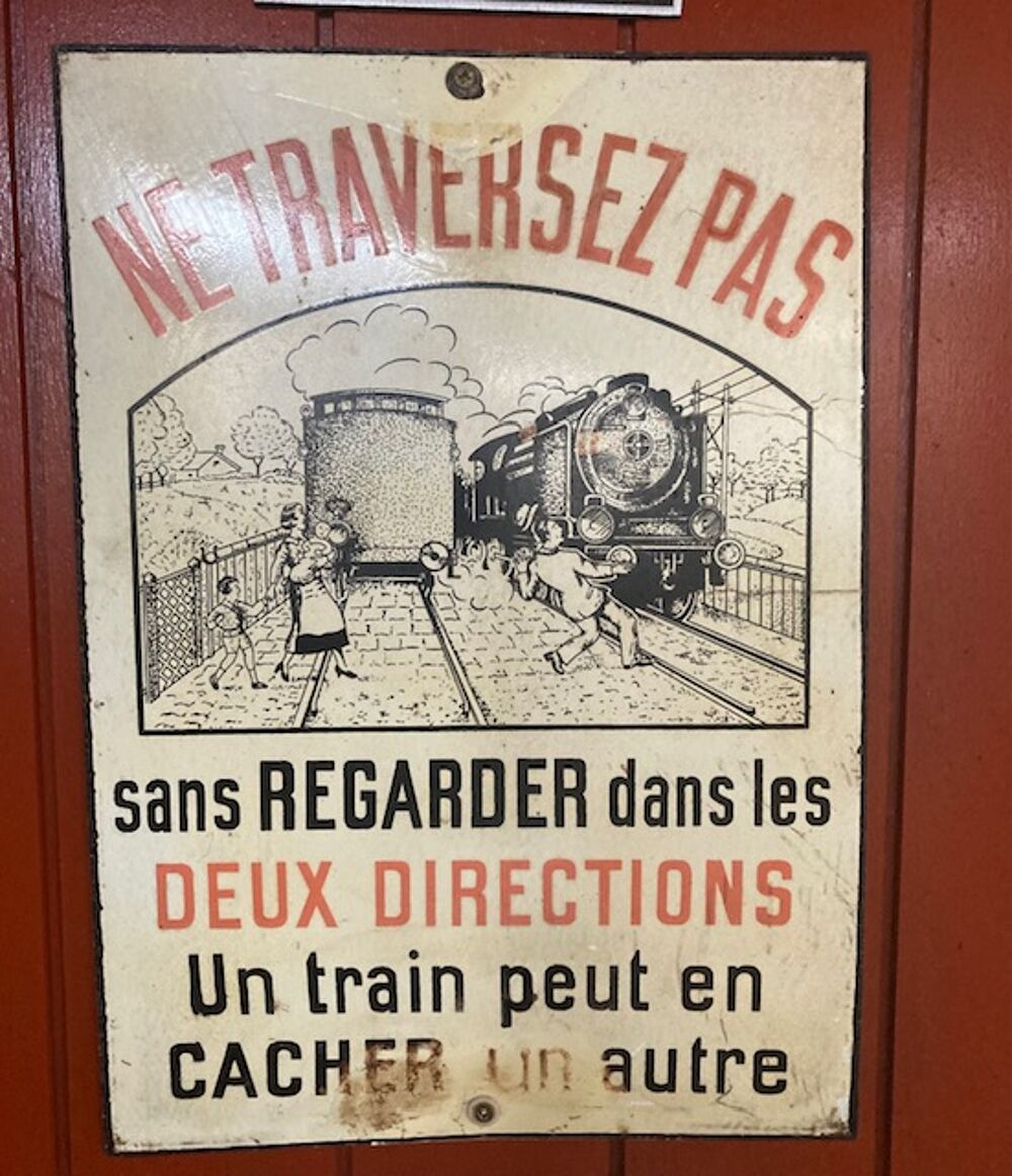 Plaque sncf de garde barri&egrave;re 