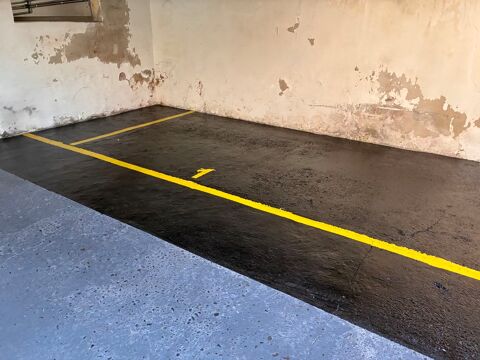  Parking / Garage � louer 15 m� Bordeaux