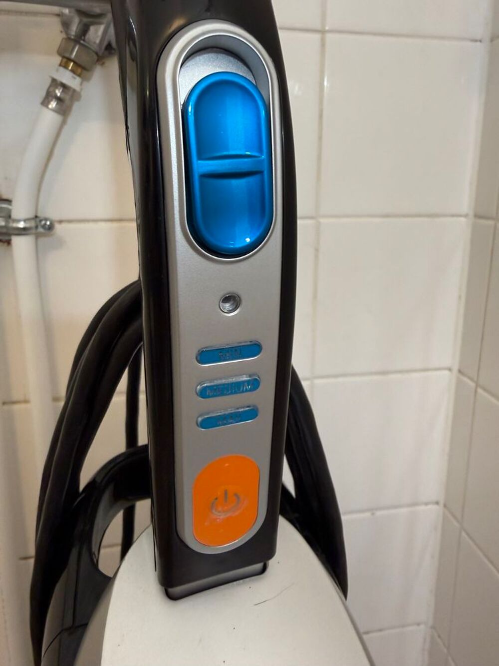 Rowenta Clean &amp; Steam nettoyeur vapeur aspirateur en parfait &eacute;tat de marche tr&egrave;s propre TBE Electroménager