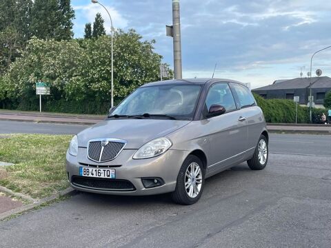 Lancia ypsilon PAIEMENT en 3 ou 4 ou 10 FOIS