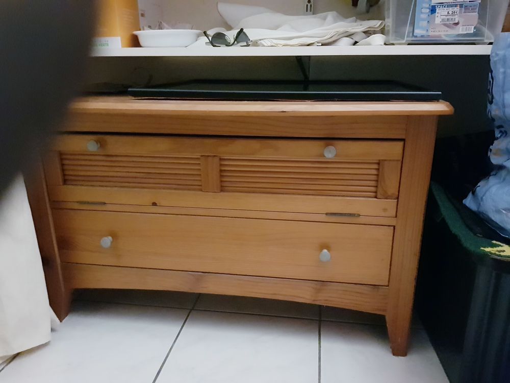 Joli meuble TV en teck Meubles