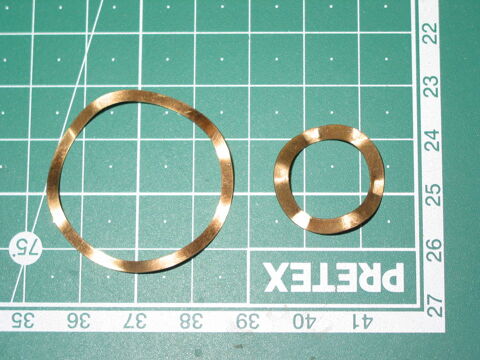 2 contacteurs onduflex lampe jielde jld
R�PONSE UNIQUEMENT P 10 Marseille 13 (13)