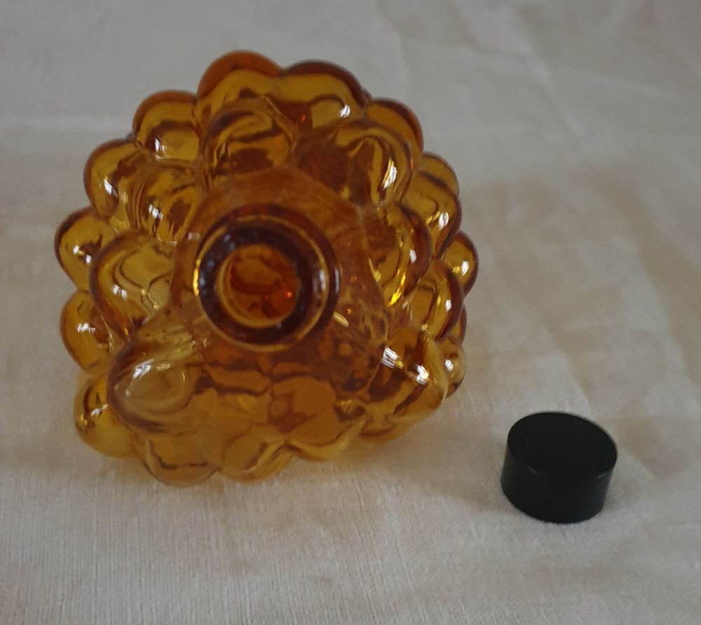 Flacon en verre fum&eacute; en forme de grappe de raisin - Vintage Décoration
