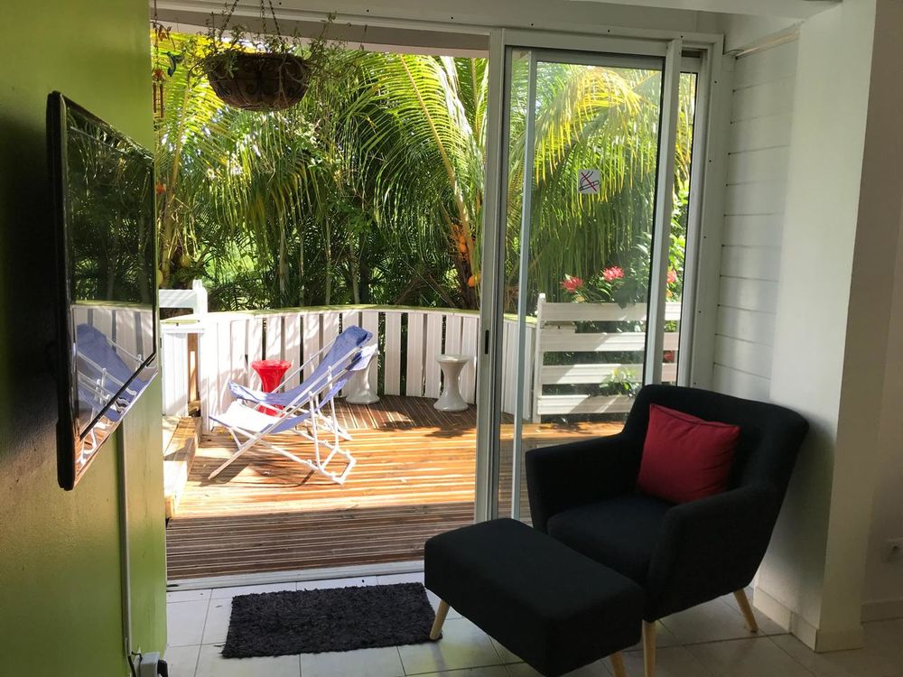 Location Appartement T4 meublé avec petite piscine au sel. Les trois-Îlets