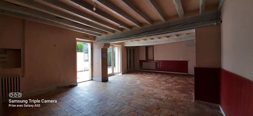 Vente Immeuble batiment anciennement à usage de restaurant Margon