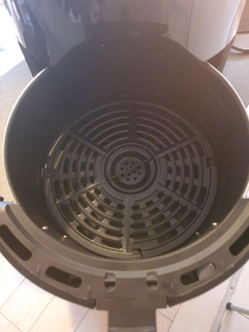 Friteuse sans huile - FrireGrilCuireR&ocirc;tir Electroménager