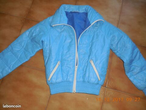 anorack bleu t 38 8 Sète (34)