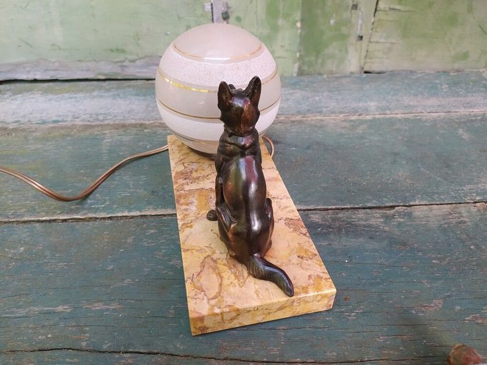 Lampe Art D&eacute;co Chien Berger Allemand 
