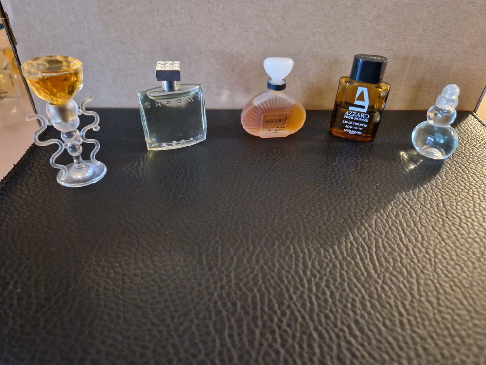 Lot de 5 parfums miniatures 