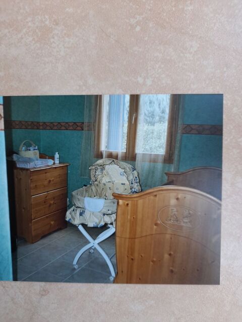 Chambre BB �volutive en bois massif clair 250 La Bouilladisse (13)