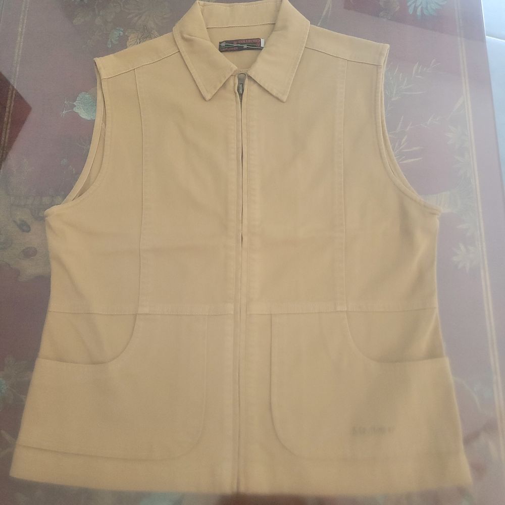 DOUDOUNES / VESTES Vêtements