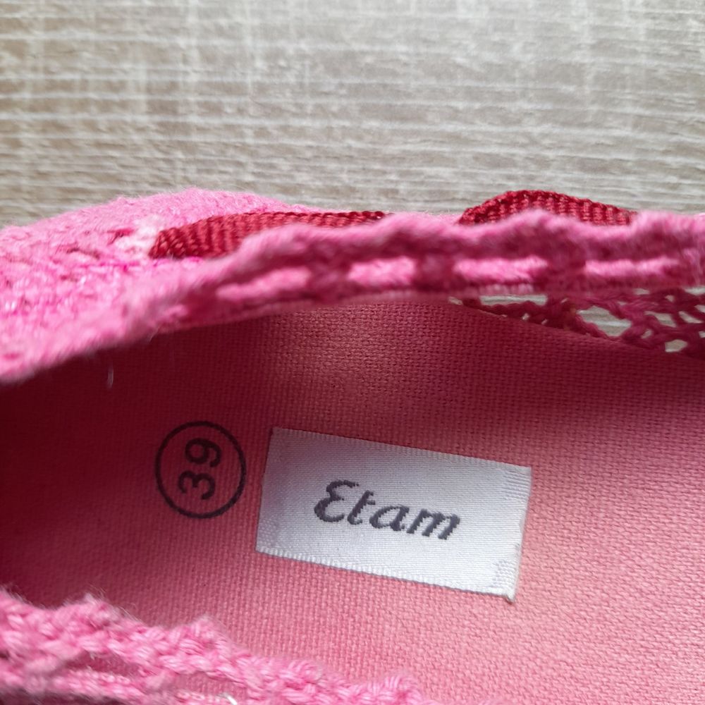 Chaussons roses Chaussures