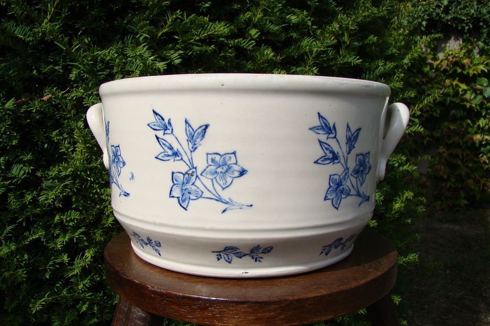 Ancien cache-pot / jardini&egrave;re en fa&iuml;ence - Epoque 1900 Décoration