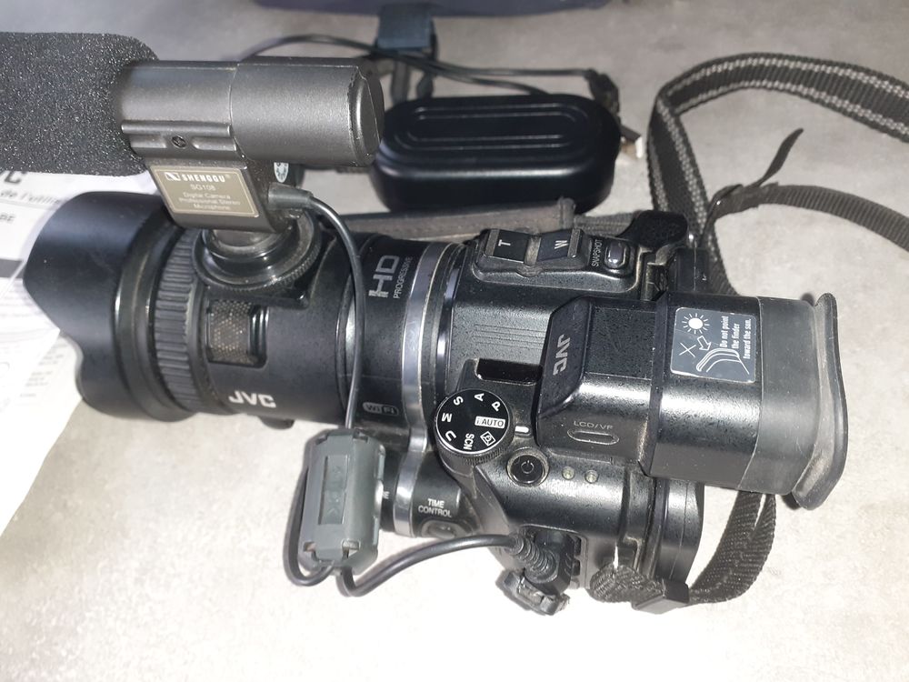 Camescope JVC GC PX100BE Photos/Video/TV