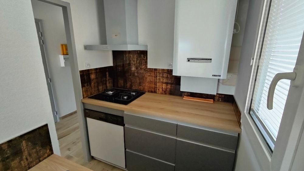Vente Appartement LE CAP D'AGDE: AVANT PORT Vue mer et chenal, T3  de 66m² env. rénové , loggia, parking, Le cap d agde