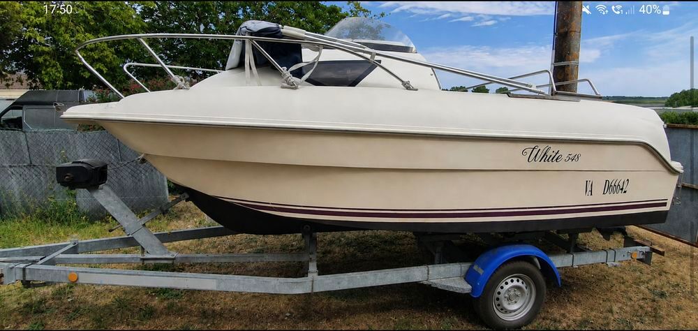 Bateau Quicksilver 540 Flamingo + remorque
Sports
