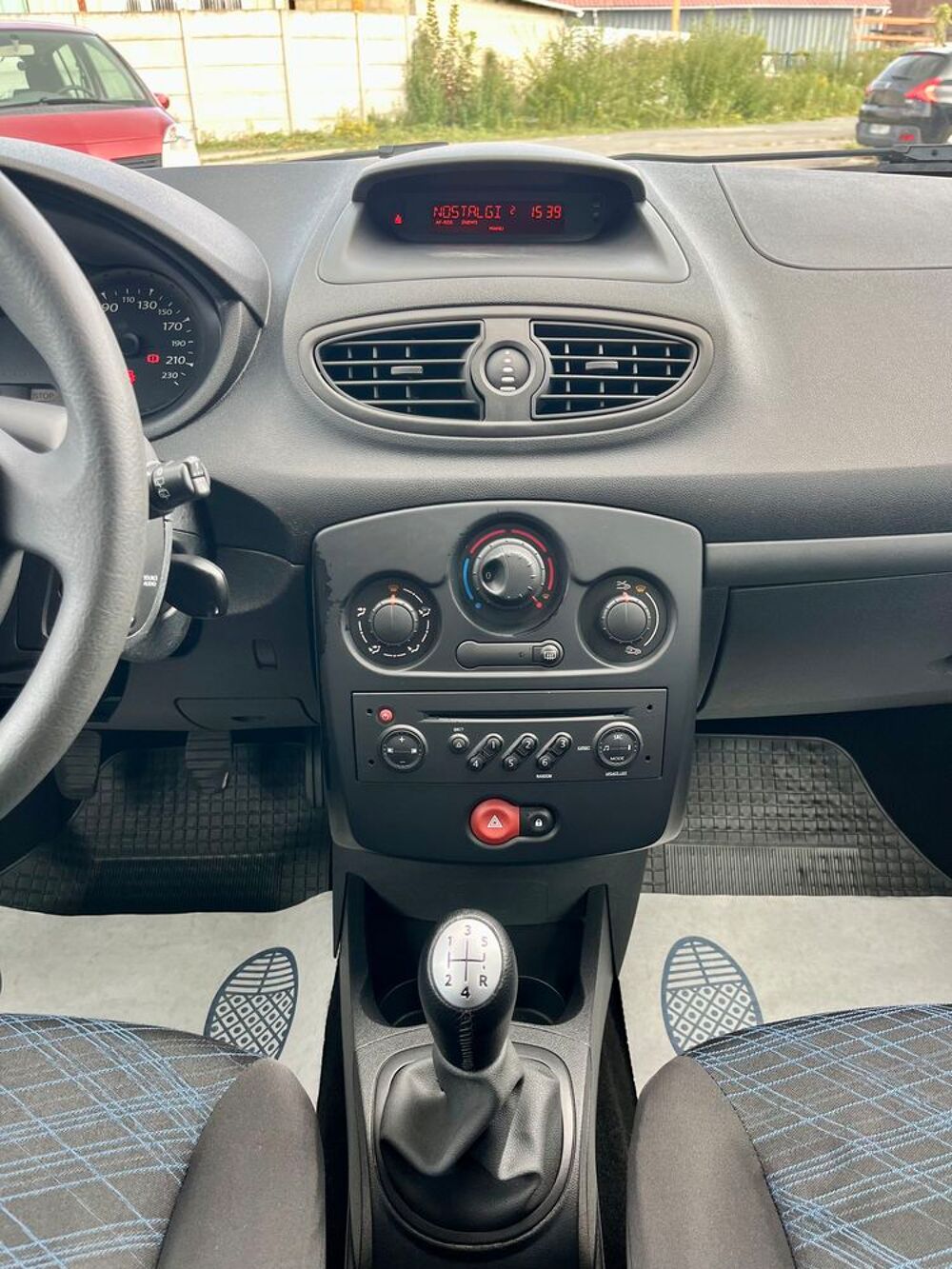 Clio III 1.2 16V 75 eco2 Authentique 2009 occasion 60870 Villers-Saint-Paul