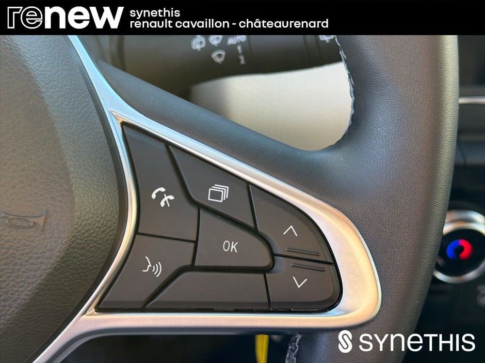 Clio V Clio E-Tech full hybrid 145 Evolution 2023 occasion 84300 Cavaillon