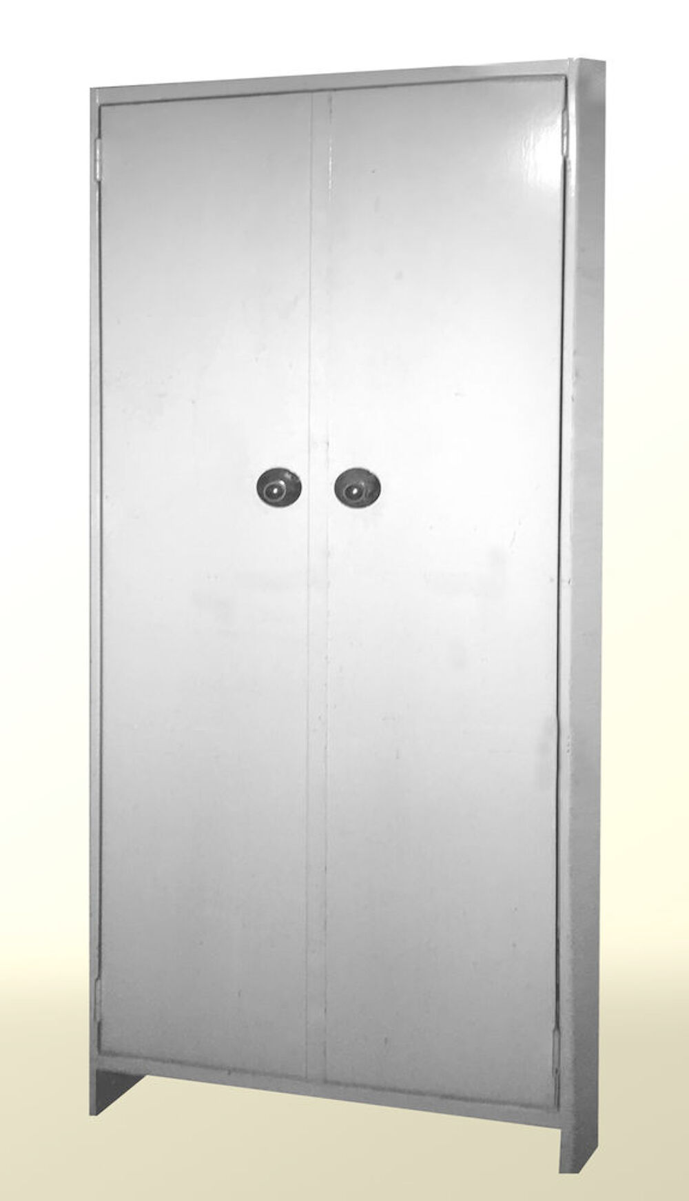 Charmante armoire en fer Meubles