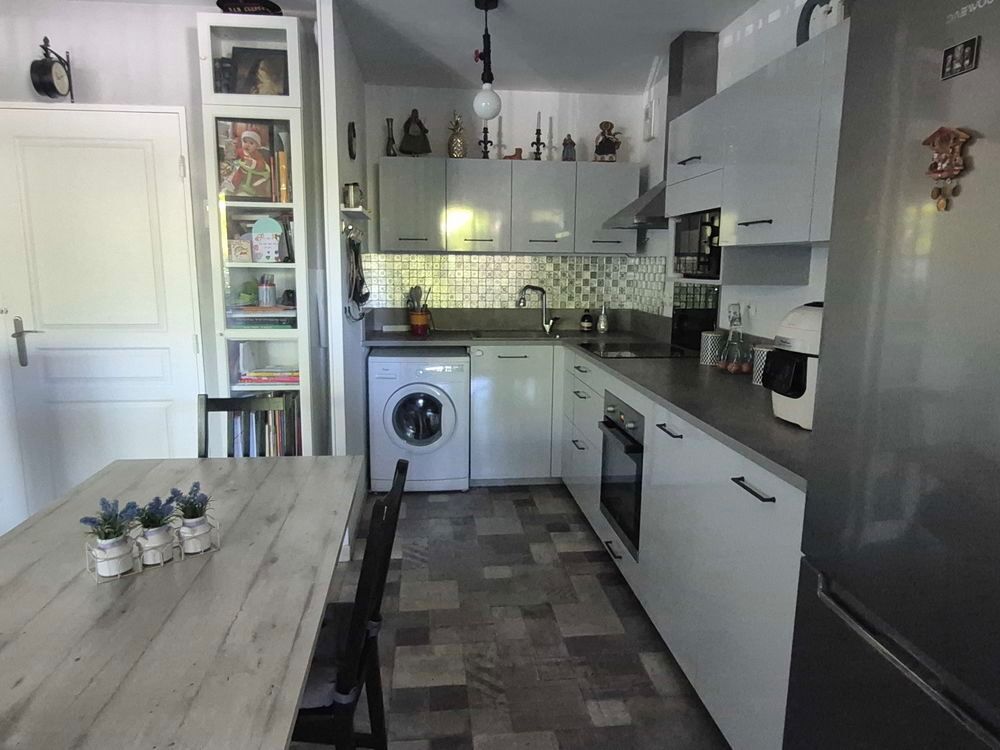 Vente Appartement Très beau T2 de 45 m2  avec terrasse de 16 m2 à la Ciotat . La ciotat